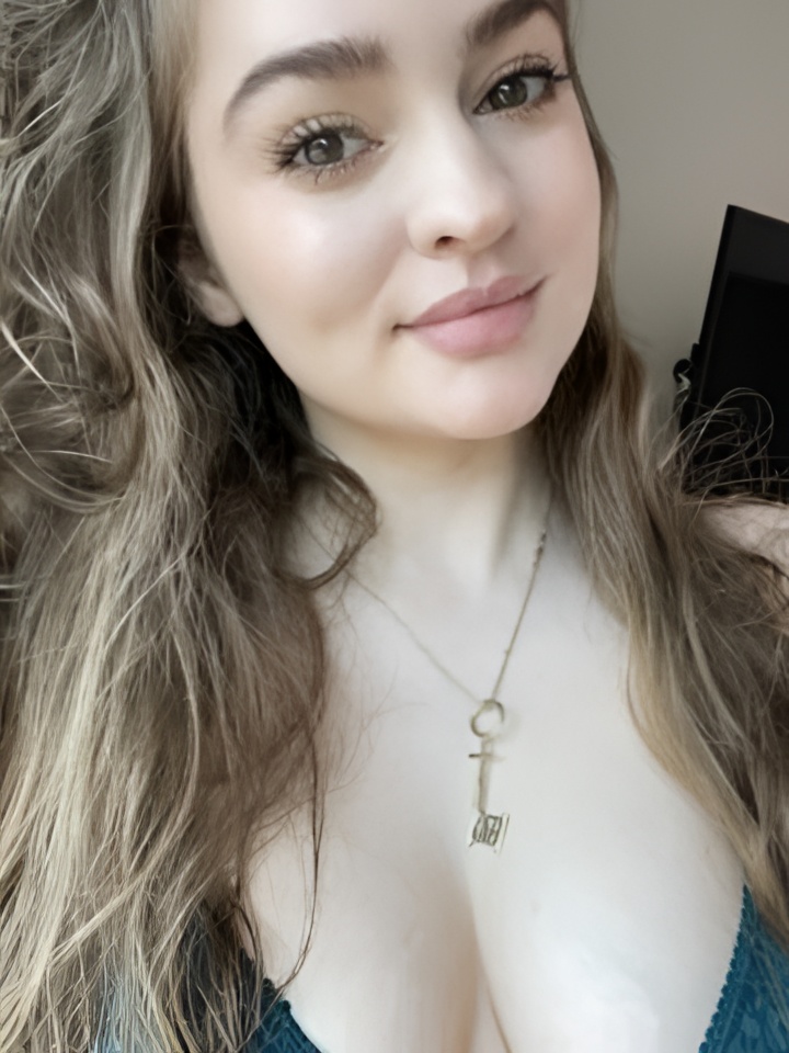 Индивидуалка Лаура, доступна для личного знакомства от 4000 руб