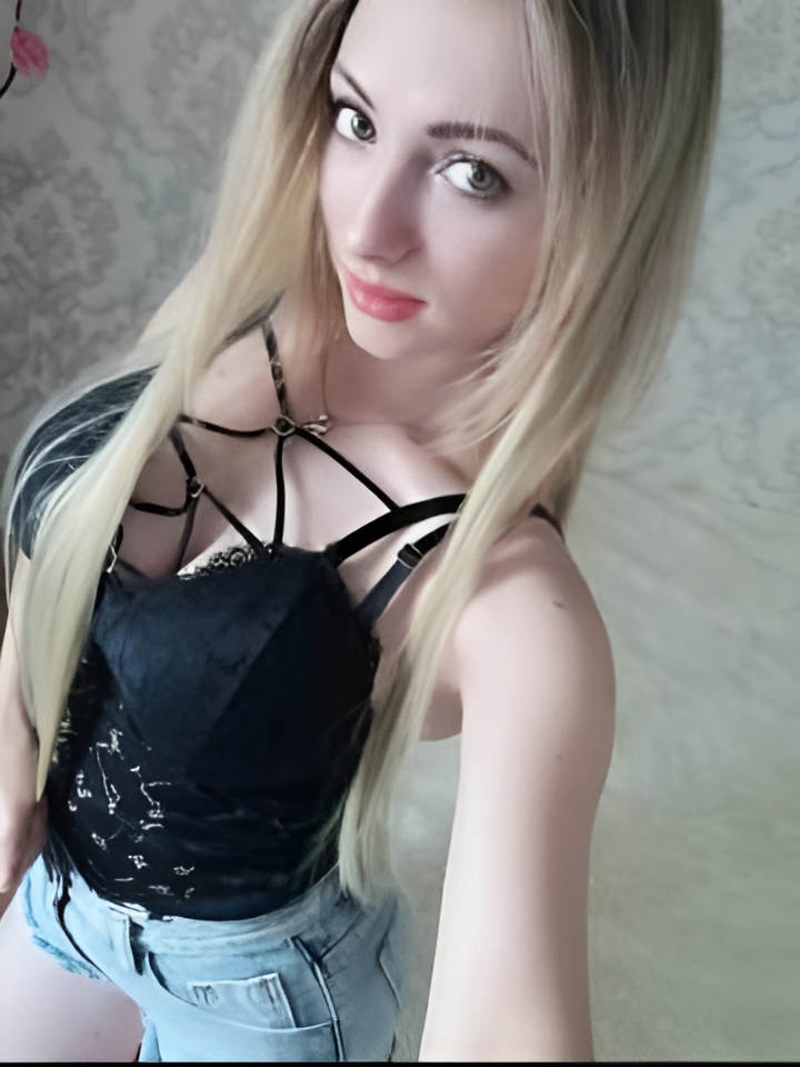 Индивидуалка Яна, доступна для личного знакомства от 1500 руб