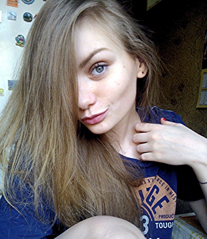 Лора привлекательная девушка из Усолье-сибирское цена от 3500 руб