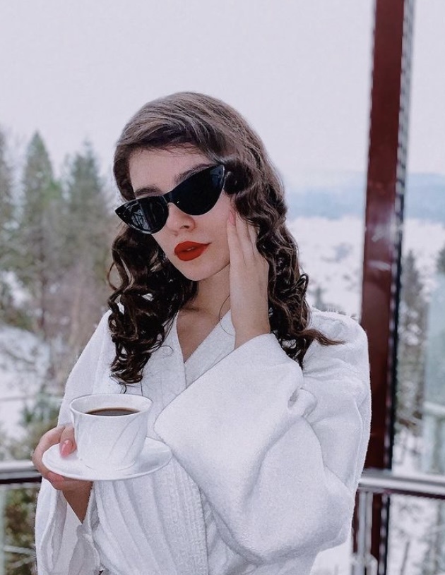 🎥 Людка привлекательная девушка из Усолье-сибирское цена от 4000 руб