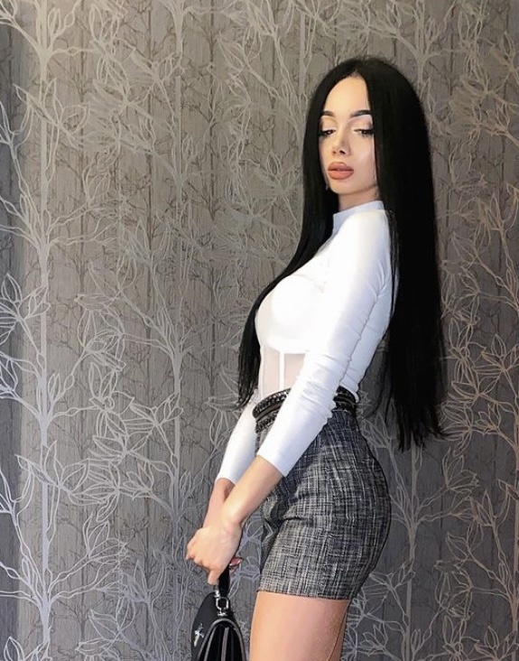 🎥 ЭННИ привлекательная девушка из Усолье-сибирское цена от 5000 руб