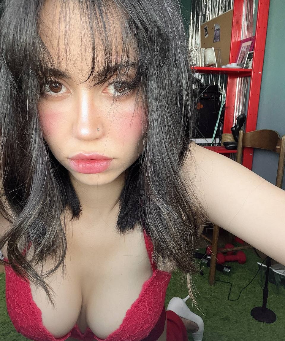 Изабелла привлекательная девушка из Усолье-сибирское цена от 7000 руб