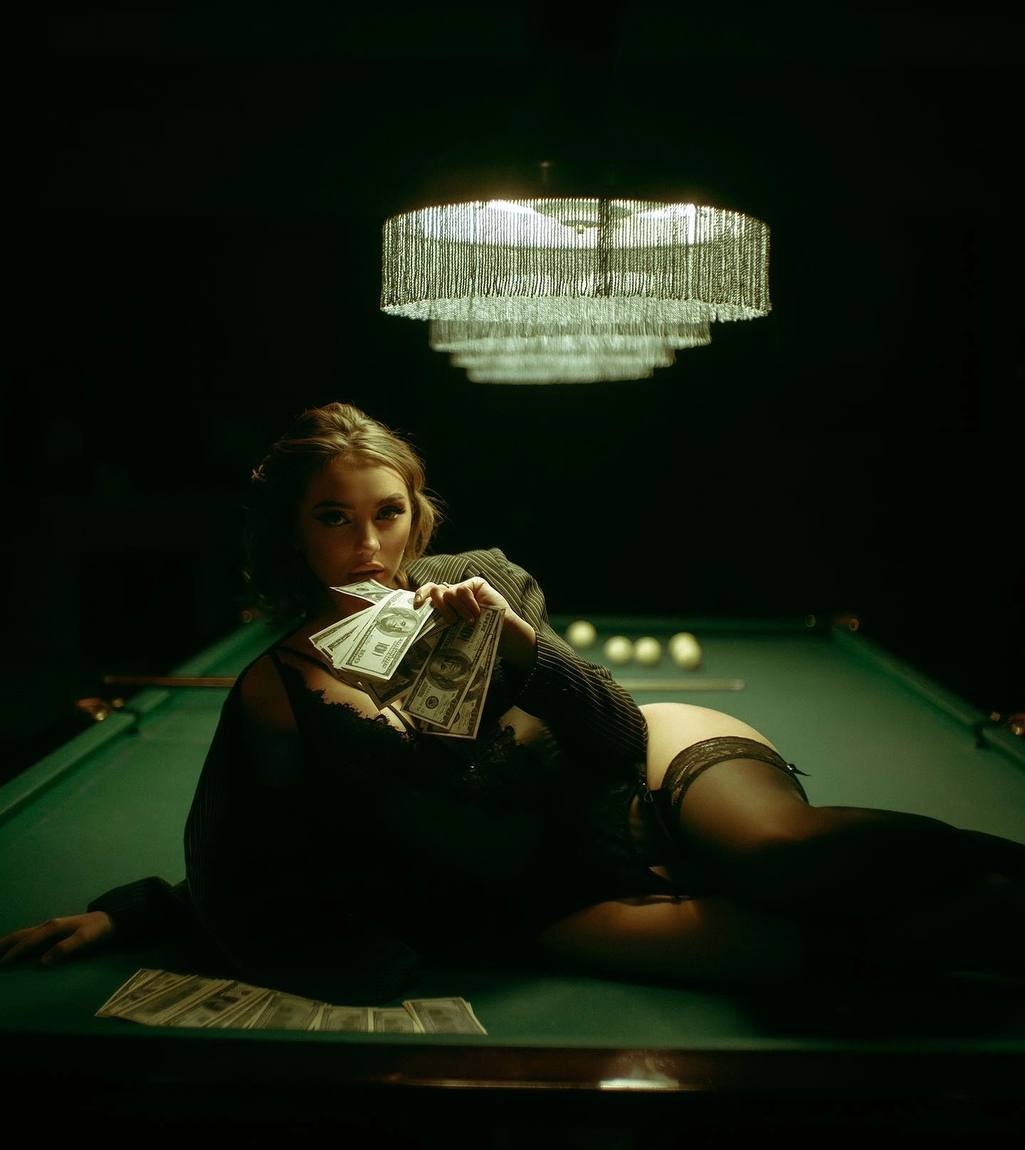 Мария привлекательная девушка из Усолье-сибирское цена от 7000 руб